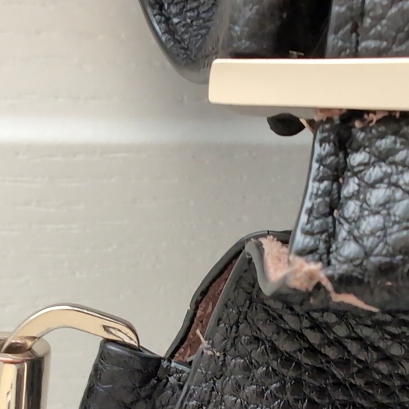 Kate Spade NY Gwyn Pershing Street Satchel in Black. Perfect For fall.Low Price - Picture 4 of 8